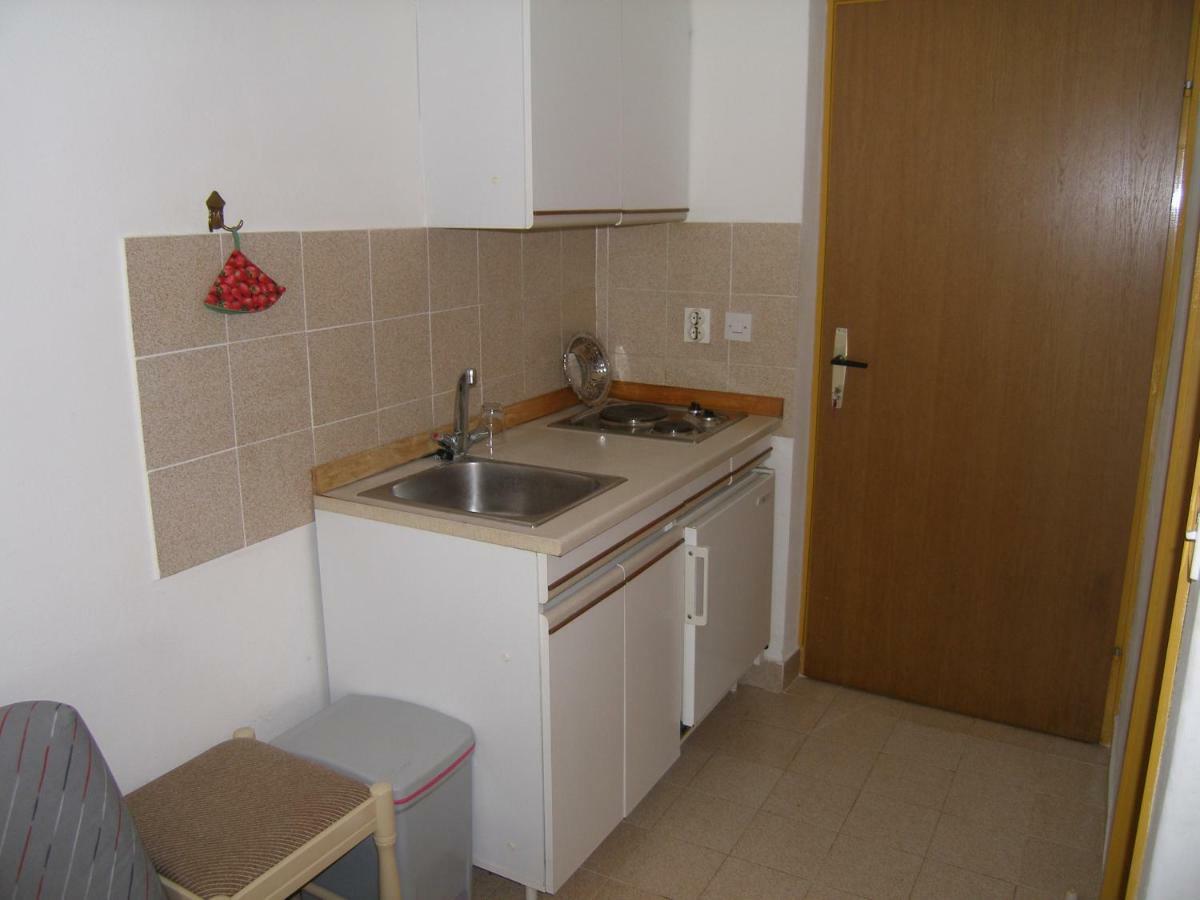 Nice And Cozy Apartment Ferry In Medulin Exterior foto